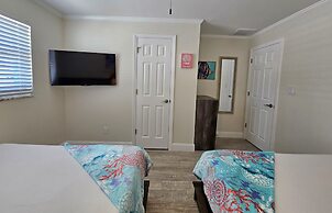 Coral by the Sea 3054, Sleeps 8, Walk to Beach