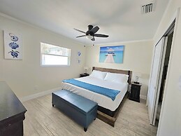 Coral by the Sea 3054, Sleeps 8, Walk to Beach