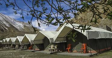 Wonderland Tourist Camp