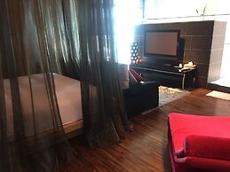 Gold Sandy Beach Hotel