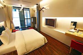 Gold Sandy Beach Hotel