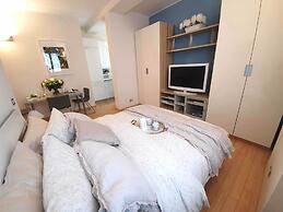Corso Vercelli Apartment