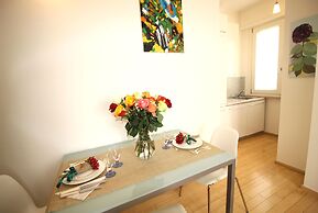 Corso Vercelli Apartment