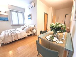 Corso Vercelli Apartment