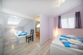 Adria Sun Apartments & More