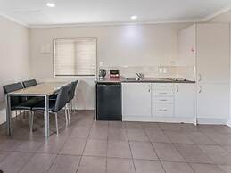 Cottage Park Thermal Motel