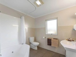 Cottage Park Thermal Motel