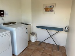 Cottage Park Thermal Motel