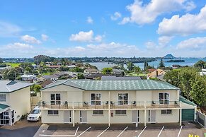 Cottage Park Thermal Motel