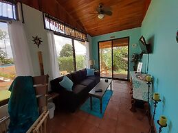 Encantada Guest House: Spectacular View & Excellent Reviews