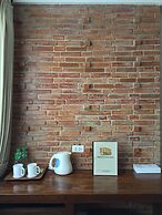 Mango Valley Hotel 1