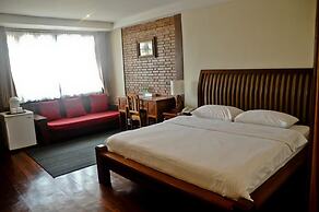 Mango Valley Hotel 1