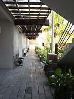 Mango Valley Hotel 1