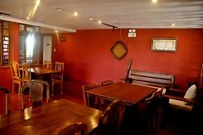 Mango Valley Hotel 1