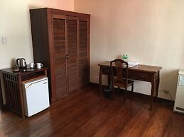 Mango Valley Hotel 1