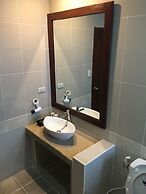 Mango Valley Hotel 1