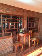 Mango Valley Hotel 1