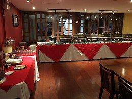 Mango Valley Hotel 1