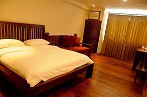 Mango Valley Hotel 1