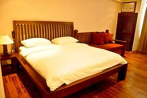 Mango Valley Hotel 1