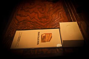 Mango Valley Hotel 1