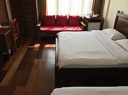 Mango Valley Hotel 1