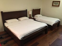 Mango Valley Hotel 1