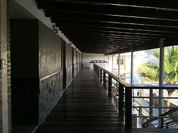 Mango Valley Hotel 1