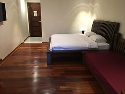 Mango Valley Hotel 1