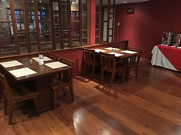 Mango Valley Hotel 1