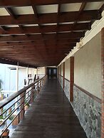 Mango Valley Hotel 1