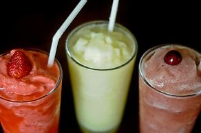 Mango Valley Hotel 1