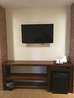 Mango Valley Hotel 1