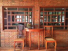 Mango Valley Hotel 1