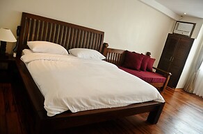 Mango Valley Hotel 1