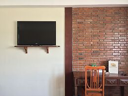 Mango Valley Hotel 1