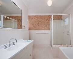 Bombora at Fingal Bay