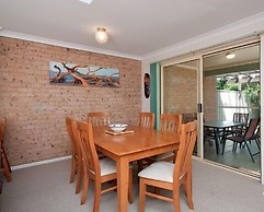 Bombora at Fingal Bay