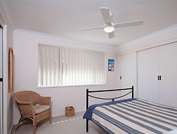 Bombora at Fingal Bay