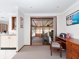 Wildflowers at Fingal Bay