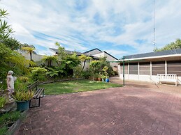 Wildflowers at Fingal Bay