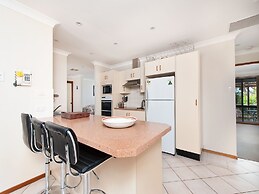 Wildflowers at Fingal Bay