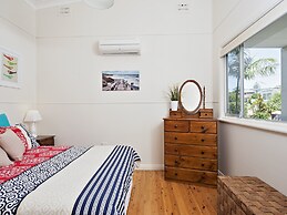 Fingal Beach Shack