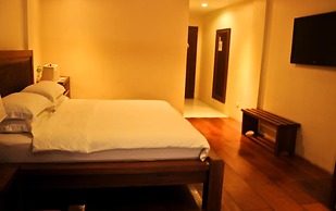 Mango Valley Hotel 2