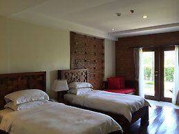 Mango Valley Hotel 2