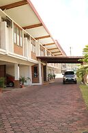 Mango Valley Hotel 2