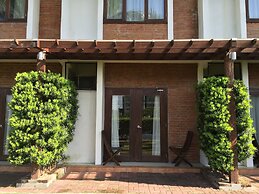 Mango Valley Hotel 2