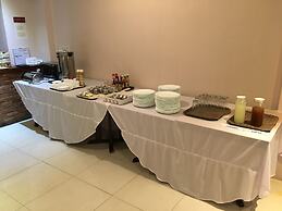 Mango Valley Hotel 2