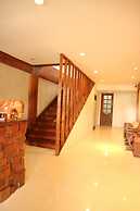 Mango Valley Hotel 2