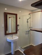 Mango Valley Hotel 2